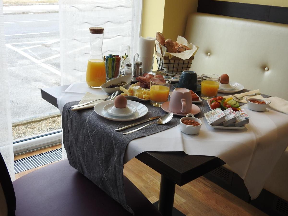 Hotel Marc Aurel Petronell Eksteriør bilde