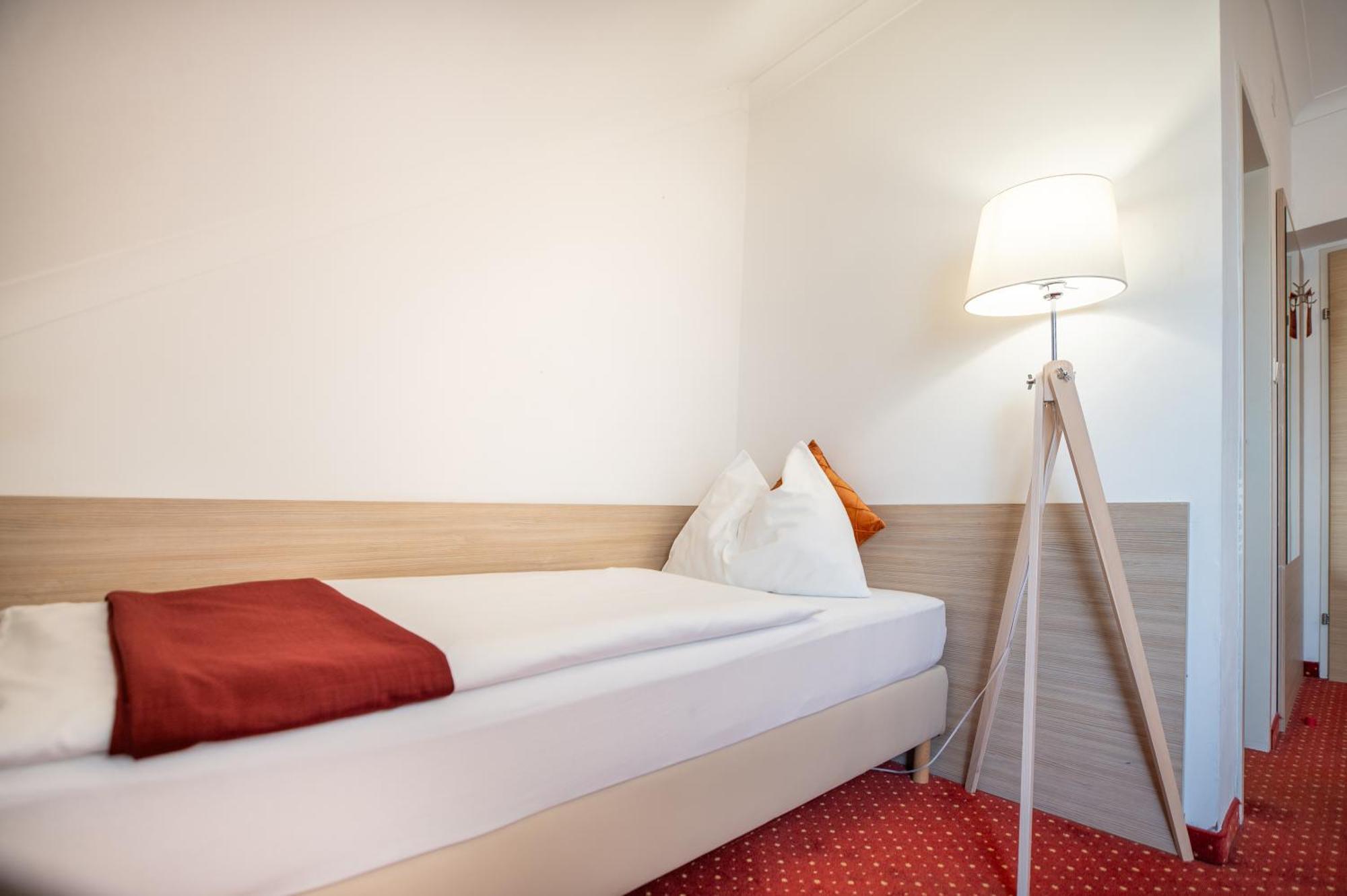 Hotel Marc Aurel Petronell Eksteriør bilde