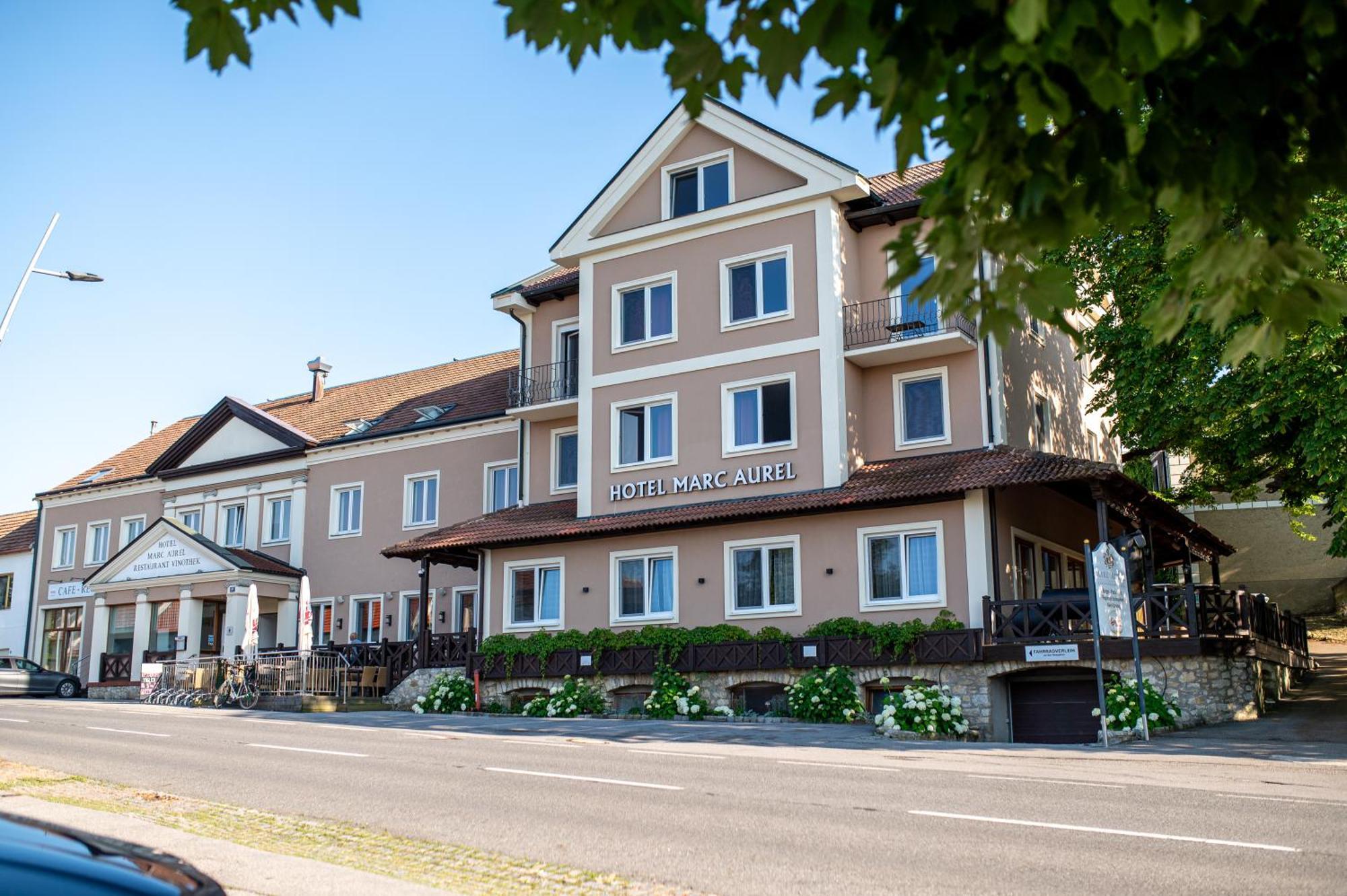 Hotel Marc Aurel Petronell Eksteriør bilde
